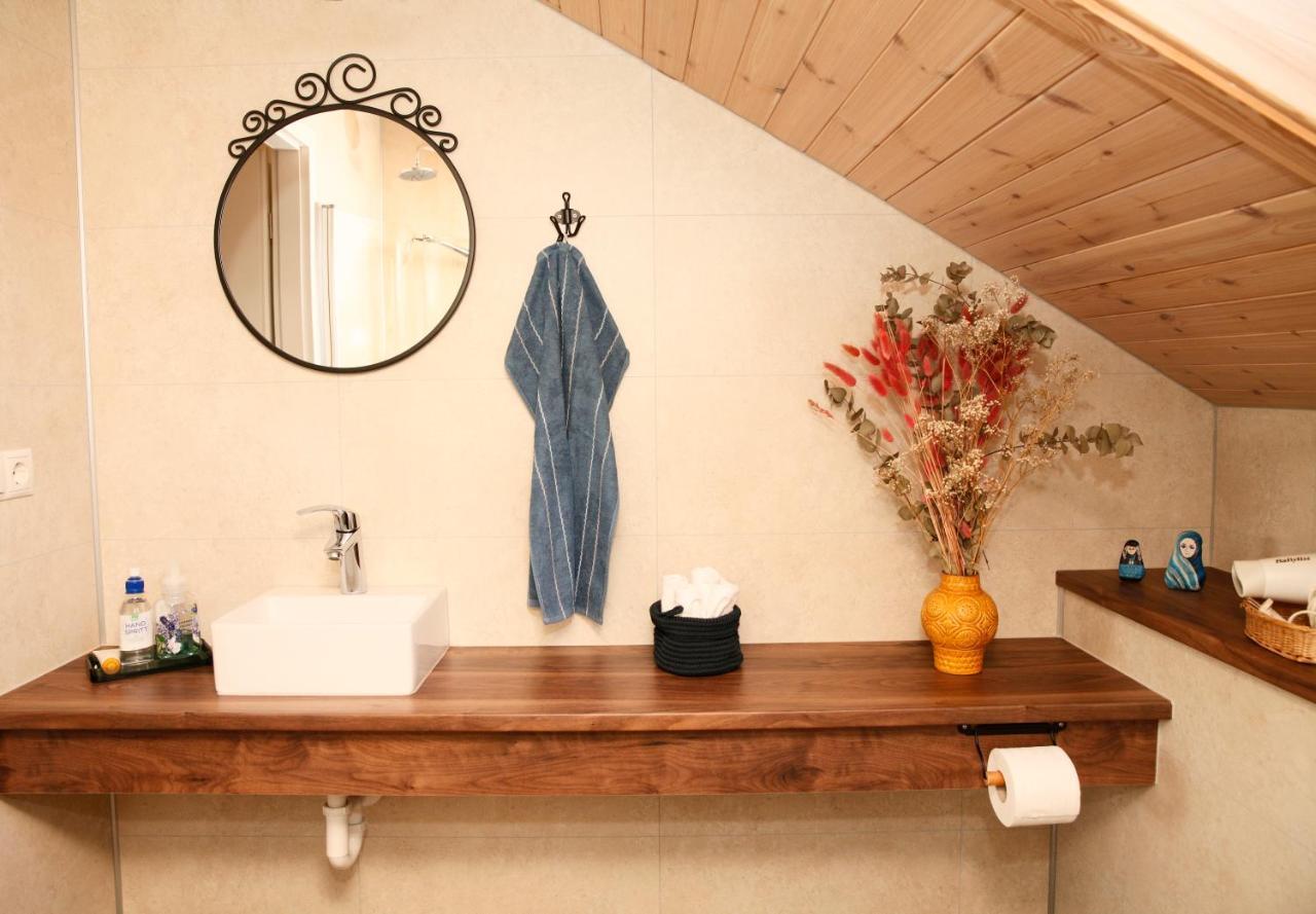 Frostastathir Guesthouse Varmahlid  Ngoại thất bức ảnh